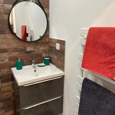 Pivoine Aix-les-Bains